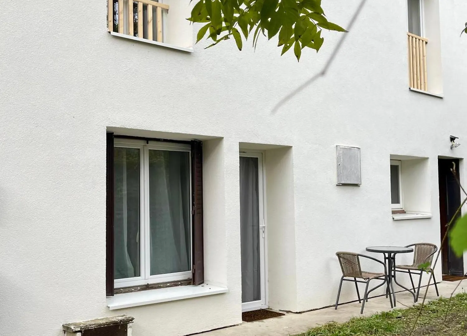 La Belle Donne Maison 6 Personnes Baby Foot Ps4 Pontcharra 0*,  France